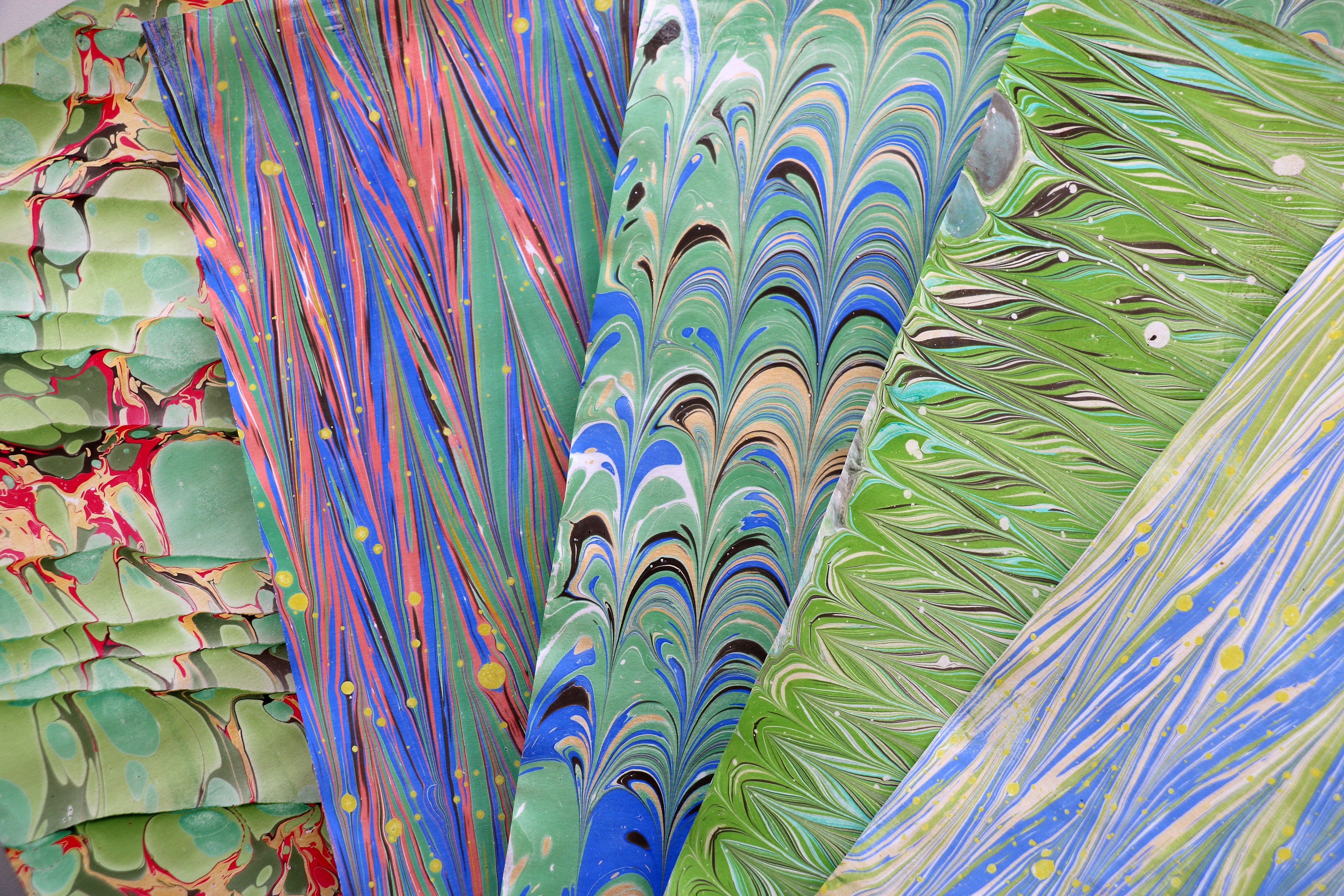 Set of 5 Papers (A4) - Green