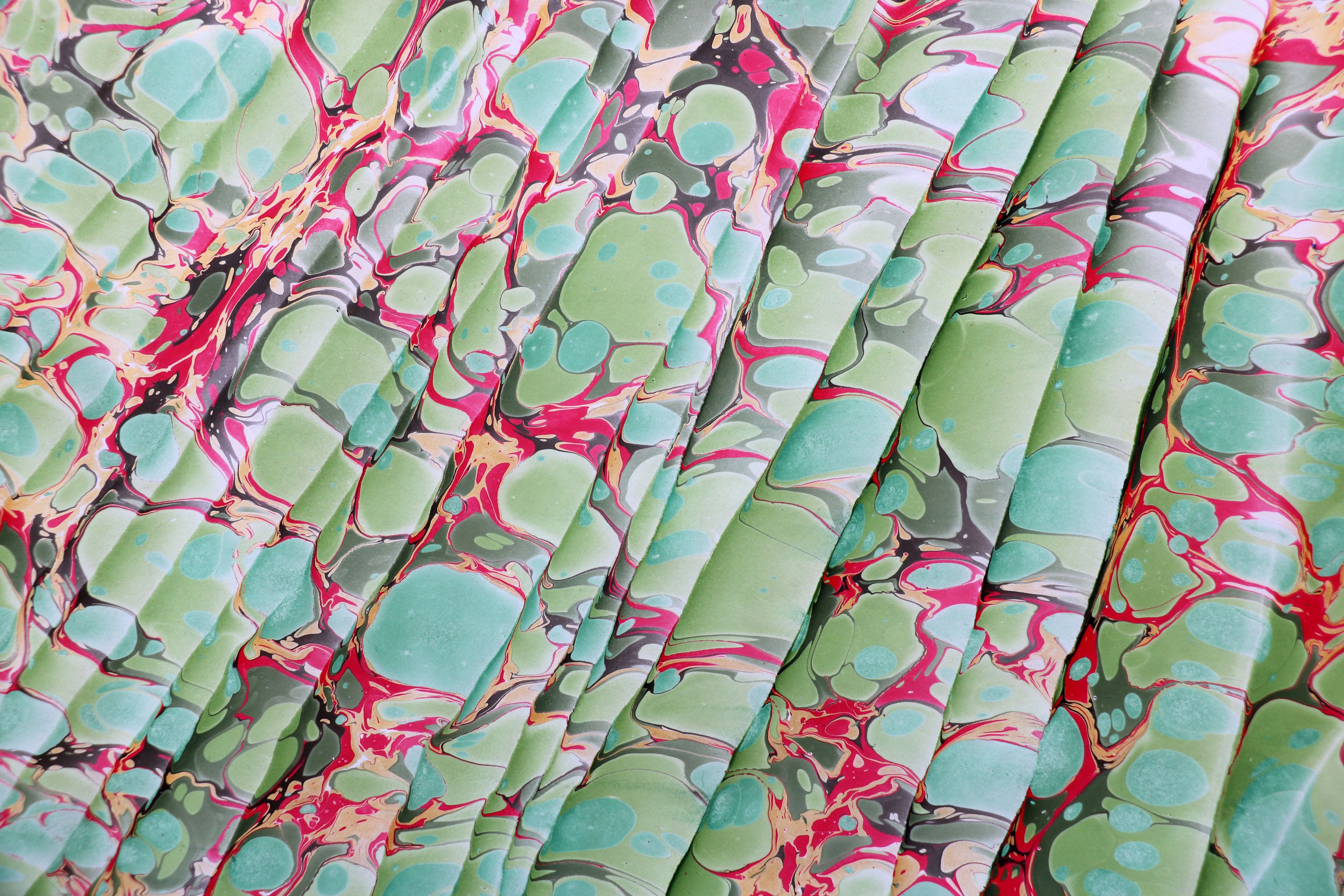 Set of 5 Papers (A4) - Green